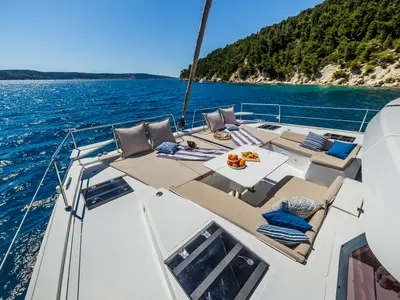 Deck of Aldebaran, a Bali 4.8 catamaran at Roche Caiman, Seychelles