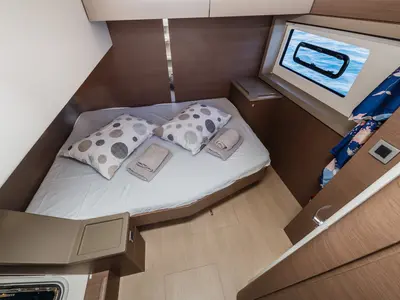 Cabin on Aldebaran, a Bali 4.8 catamaran at Roche Caiman, Seychelles