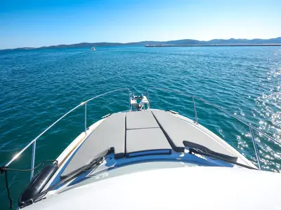 M&N, a Beneteau Antares 9 motorboat at Općina Sukošan, Croatia