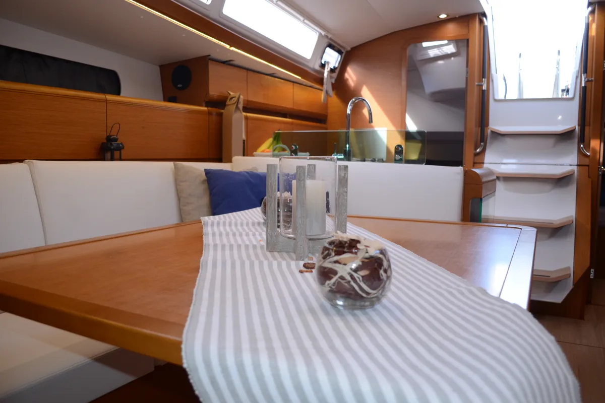 Salon of Luka Ploče, a Jeanneau Sun Odyssey 419 sailboat at Grad Ploče, Croatia