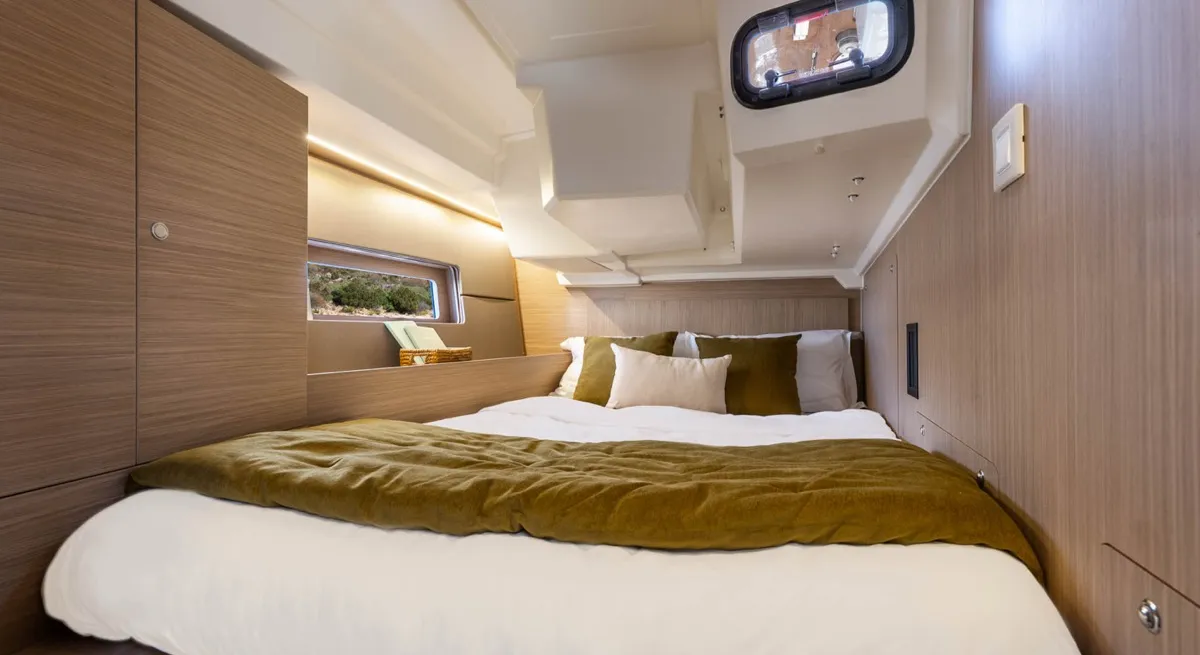 Cabin on Nina, a Beneteau Oceanis 47 sailboat at Olbia, Italy