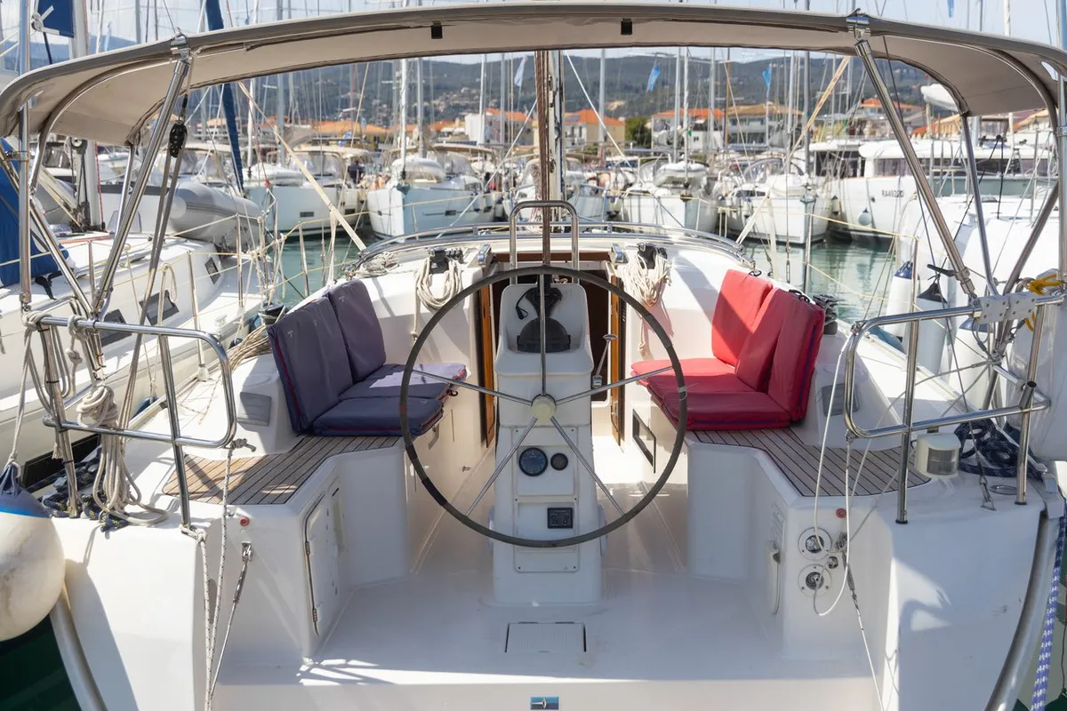 Cockpit of Maistros, a Bavaria Cruiser 33 sailboat at Municipal Unit of Lefkada, Greece