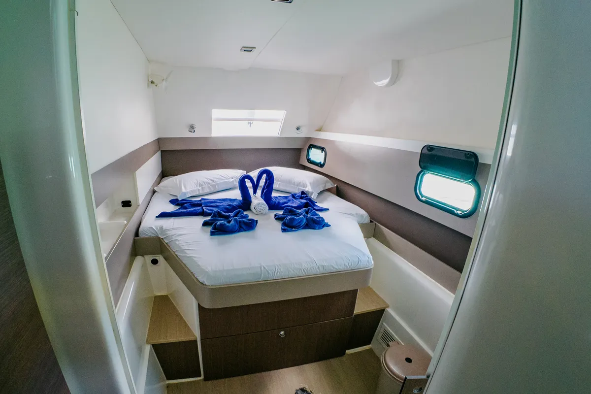 Cabin on Premium +, a Bali 4.3 catamaran at Roche Caiman, Seychelles