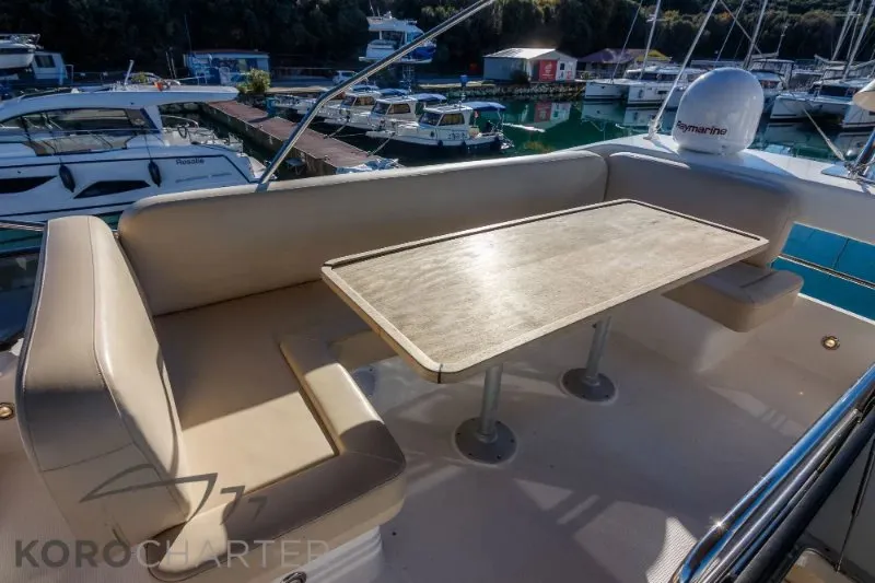 Alexander, a Bavaria Virtess 420 Fly motor yacht at Punat, Croatia