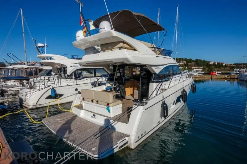 Alexander, a Bavaria Virtess 420 Fly motor yacht at Punat, Croatia