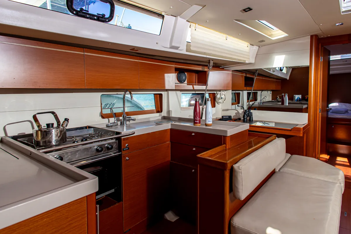 Salon of Brando, a Beneteau Oceanis 51.1 sailboat at Municipal Unit of Lefkada, Greece