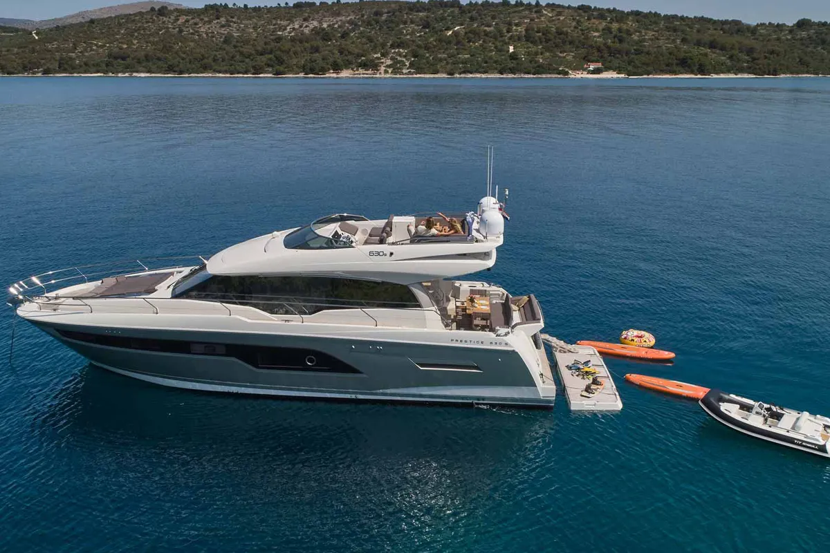 Simull, a Prestige 630S motor yacht at Grad Trogir, Croatia
