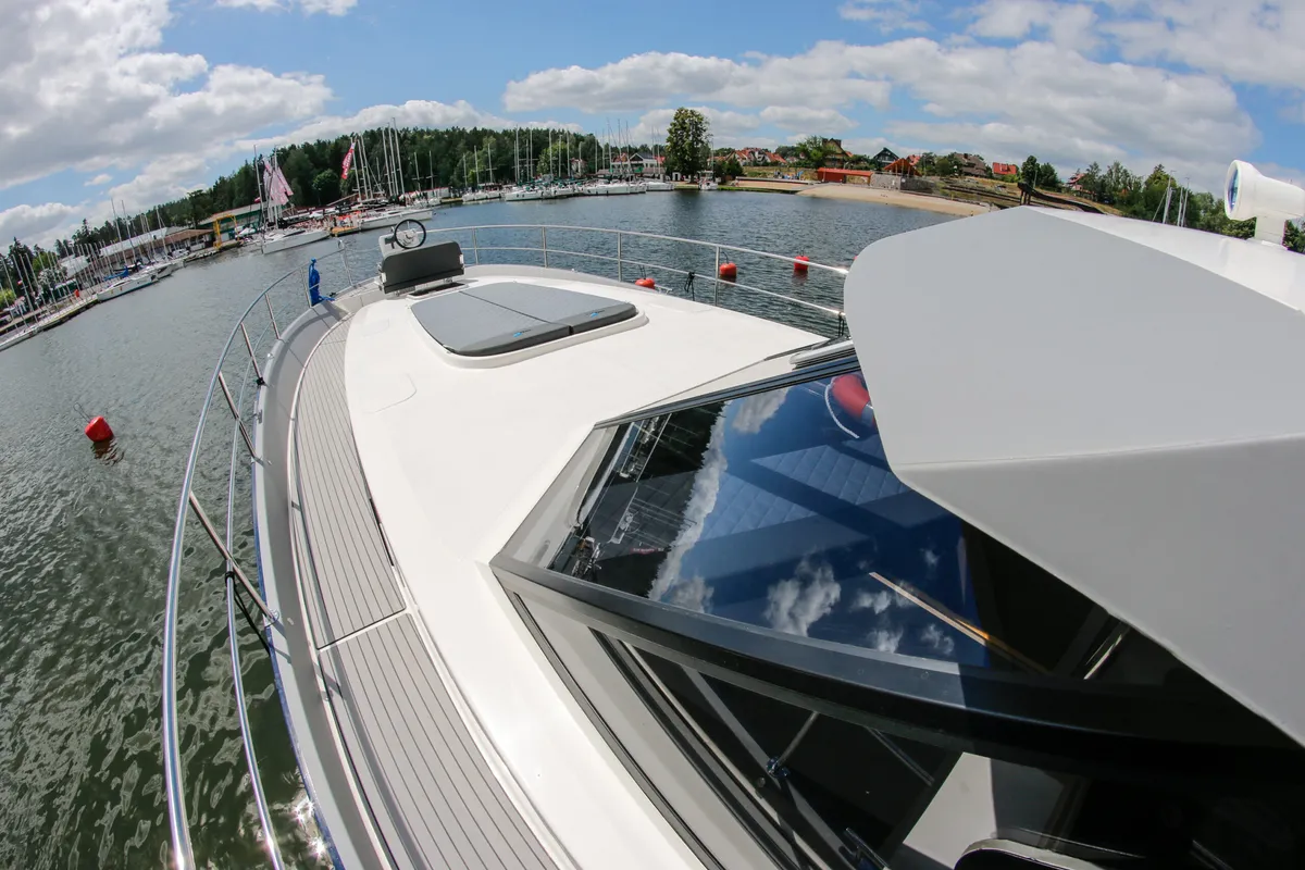 Deck of Nautika 1300 Royal, a Delphia Yachts Nautika 1300 motorboat at Wilkasy, Poland