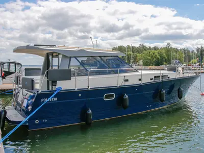 Nautika 1300 Royal