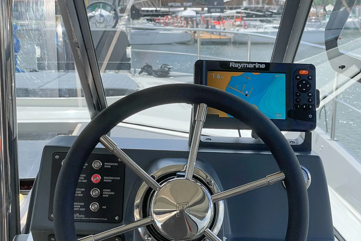 Cockpit of Nautika 1300 Royal, a Delphia Yachts Nautika 1300 motorboat at Wilkasy, Poland