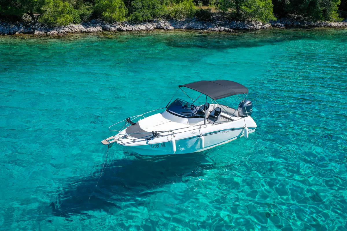 Exterior view of Galeon Galia 630, a motorboat at Mali Lošinj, Croatia