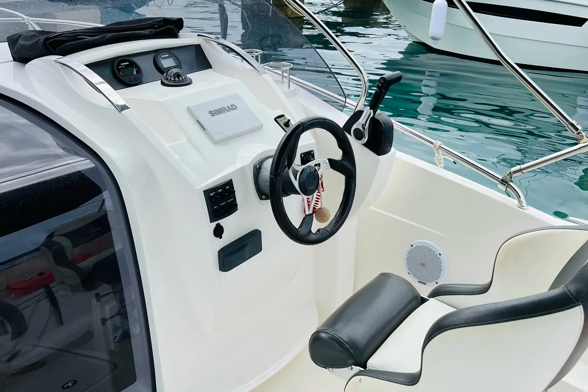 Cockpit of Galeon Galia 630, a motorboat at Mali Lošinj, Croatia
