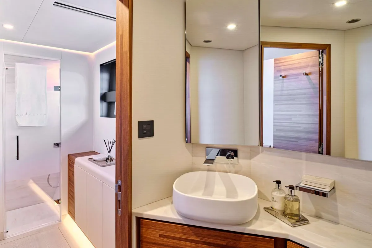 Magic Moments, a Fountaine Pajot Thira 80 catamaran at Central Abaco, Bahamas