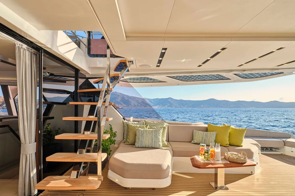 Magic Moments, a Fountaine Pajot Thira 80 catamaran at Central Abaco, Bahamas