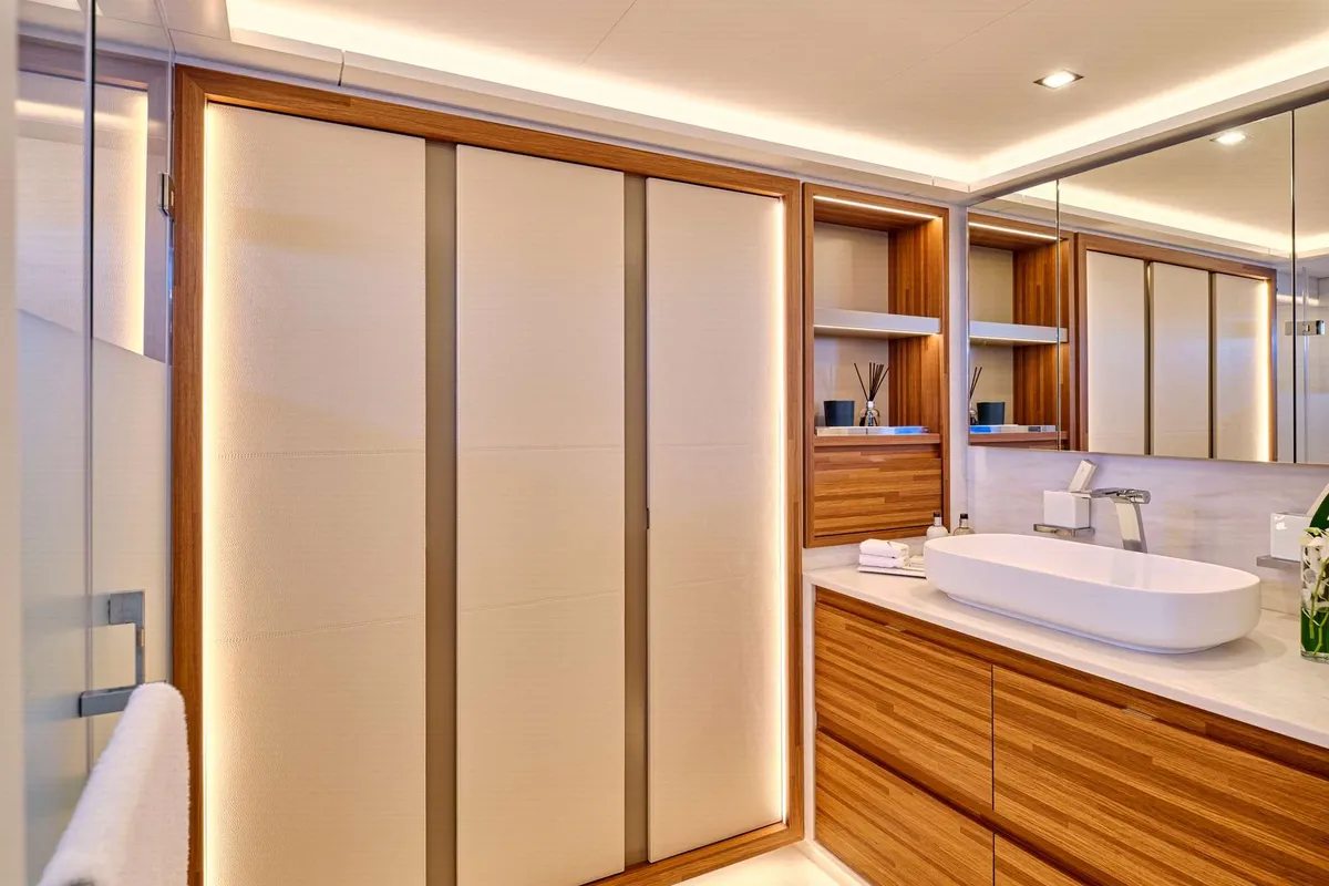 Magic Moments, a Fountaine Pajot Thira 80 catamaran at Central Abaco, Bahamas
