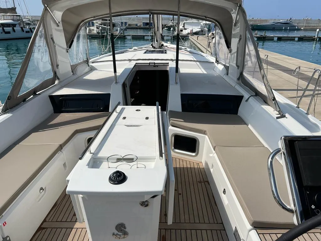 Deck of Libery, a Beneteau Oceanis 51.1 sailboat at Capo d'Orlando, Italy