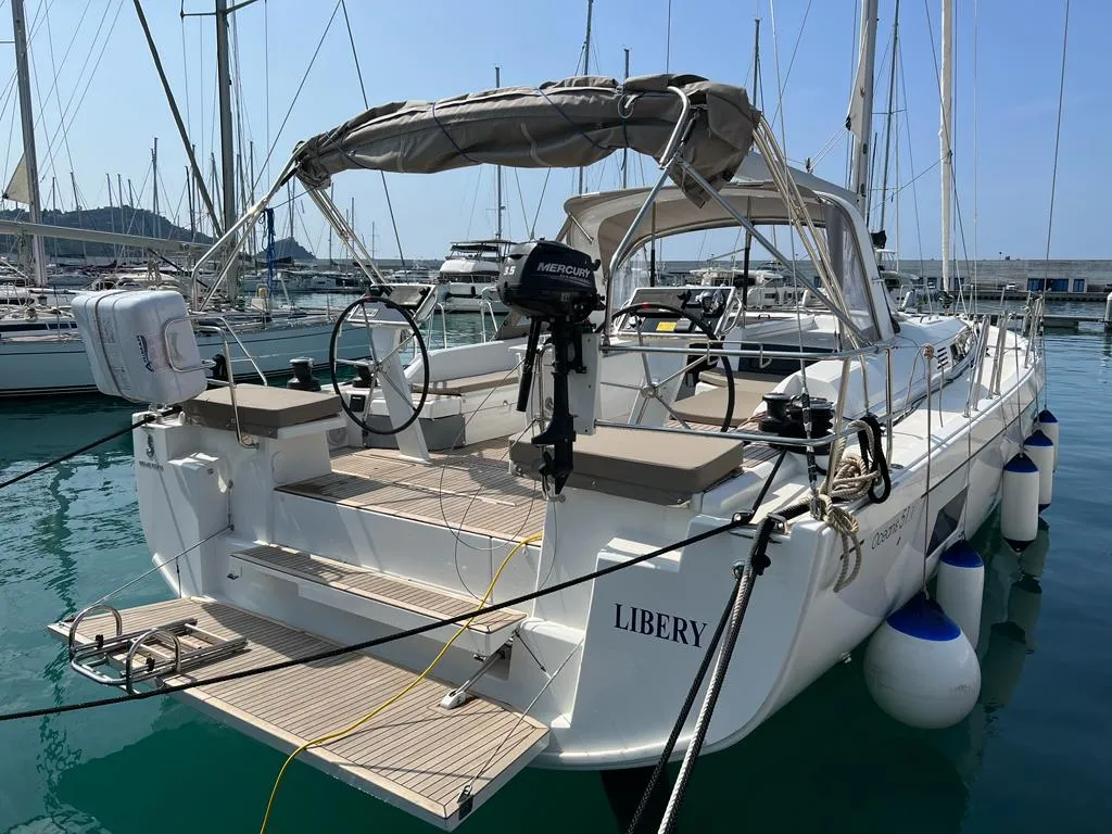 Exterior view of Libery, a Beneteau Oceanis 51.1 sailboat at Capo d'Orlando, Italy