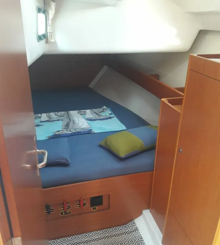 Cabin on Lapin, a Beneteau Cyclades 39 sailboat at Fethiye, Turkey