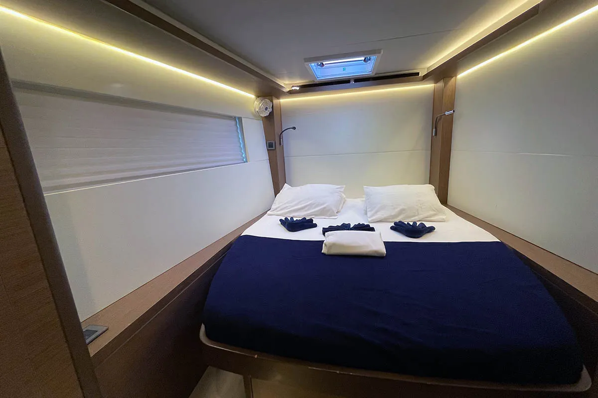 Cabin on Vi La Ut, a Lagoon 50 catamaran at Seget Donji, Croatia