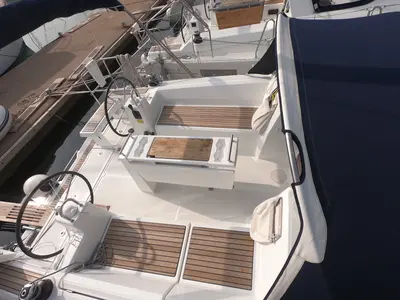 Deck of Abeona, a Beneteau Oceanis 35.1 sailboat at Medulin, Croatia