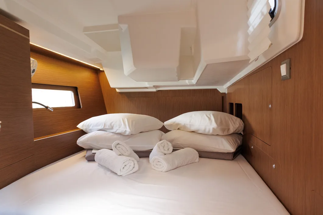 Cabin on Solon, a Beneteau Oceanis 46.1 sailboat at Athens, Greece
