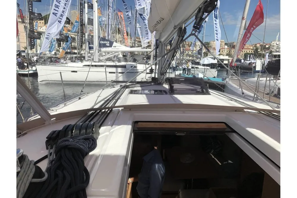 Deck of Kos 440.1, a Jeanneau Sun Odyssey 440 sailboat at Athens, Greece
