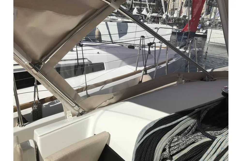 Deck of Kos 440.1, a Jeanneau Sun Odyssey 440 sailboat at Athens, Greece