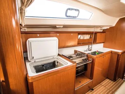 Galley of Starcat, a Beneteau Oceanis 43 sailboat at Sithonia, Greece