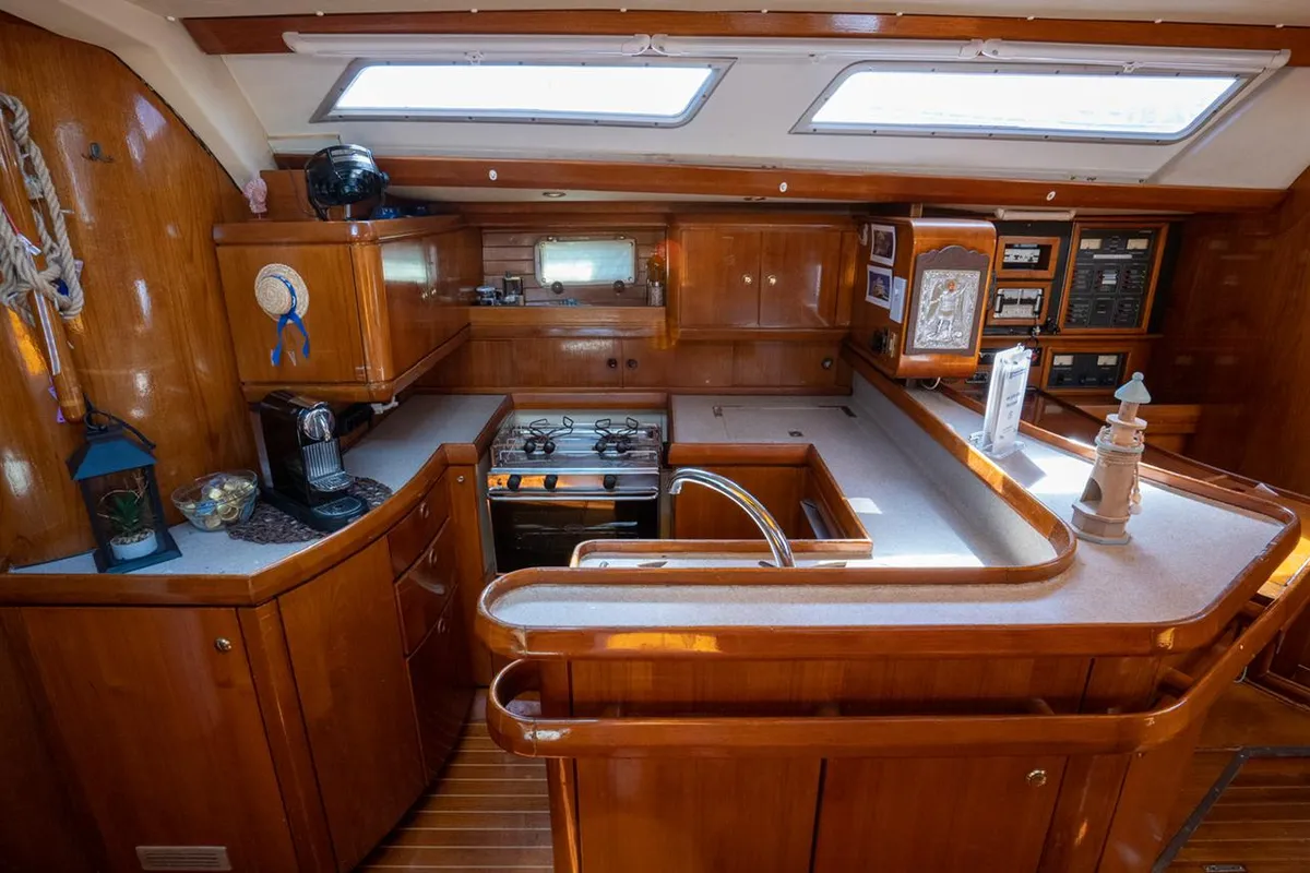 Galley of Stavros tou Notou, a Jeanneau 51 sailboat at Τροκαντερό, Greece