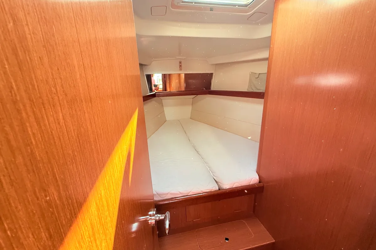 Valdeker II, a Beneteau Oceanis 43 sailboat at Općina Sukošan, Croatia