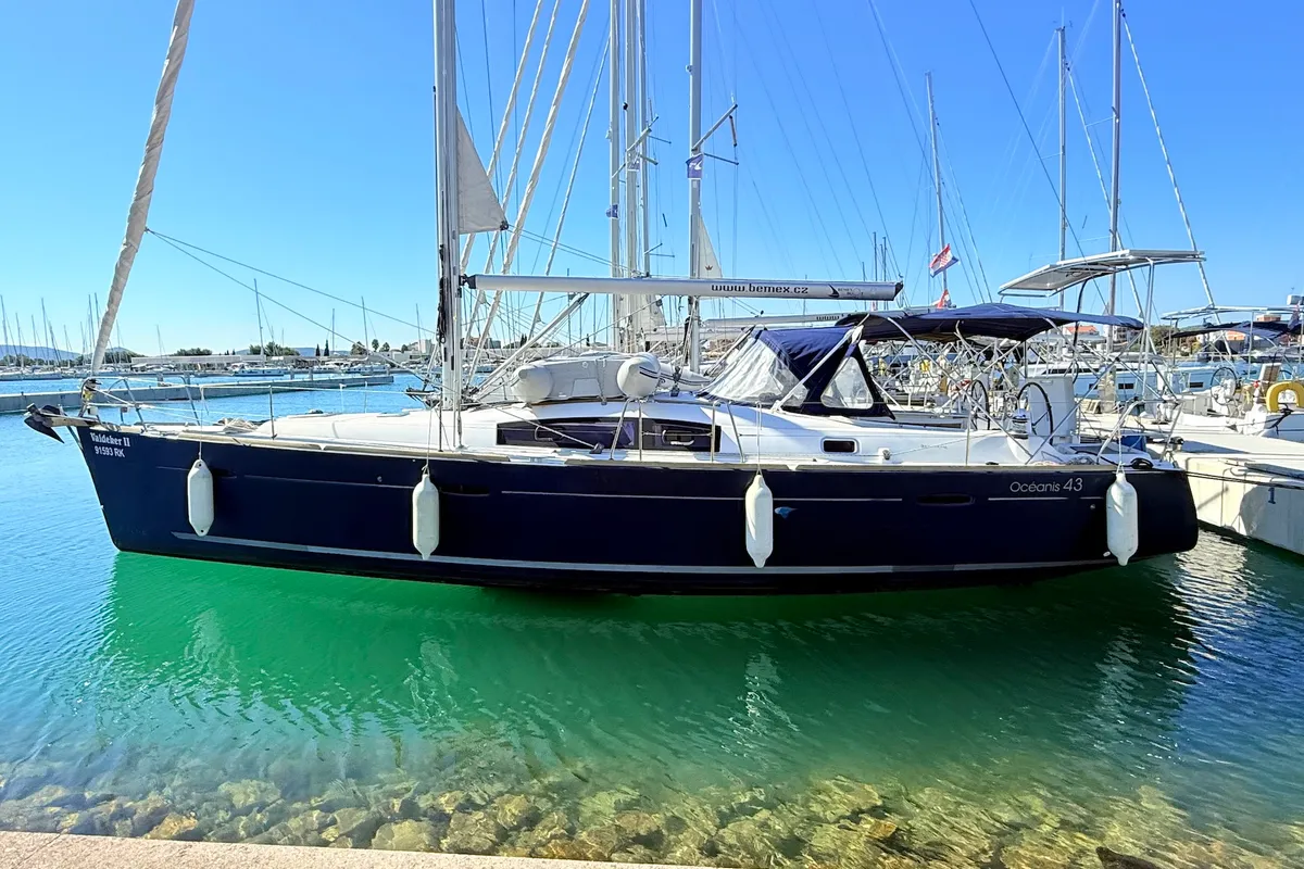 Valdeker II, a Beneteau Oceanis 43 sailboat at Općina Sukošan, Croatia