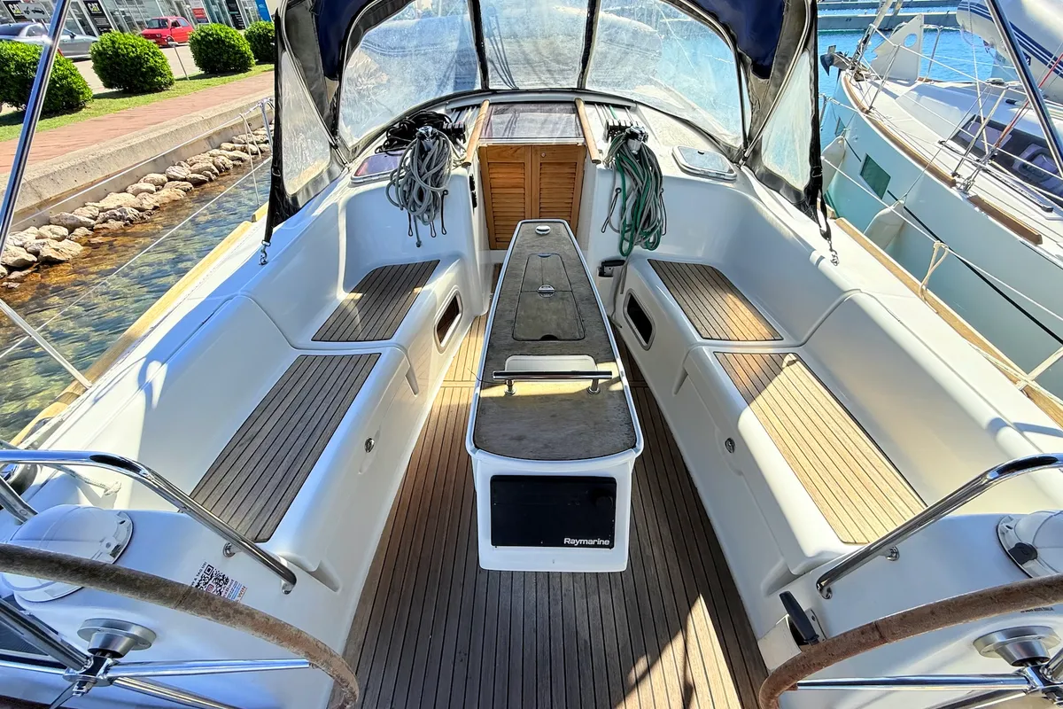 Valdeker II, a Beneteau Oceanis 43 sailboat at Općina Sukošan, Croatia