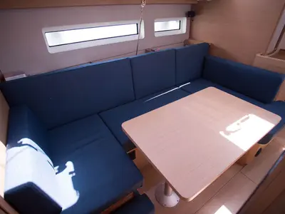 Salon of La Baavca 588/2025, a Jeanneau Sun Odyssey 440 sailboat at Palma de Mallorca, Spain