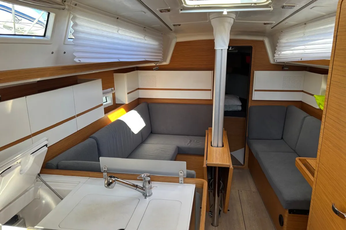 Bella Mia, a Elan E4 sailboat at Grad Pula, Croatia