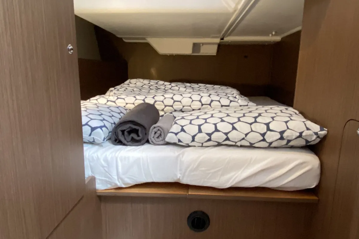 Cabin on Maja, a Beneteau Oceanis 38.1 sailboat at Grad Pula, Croatia