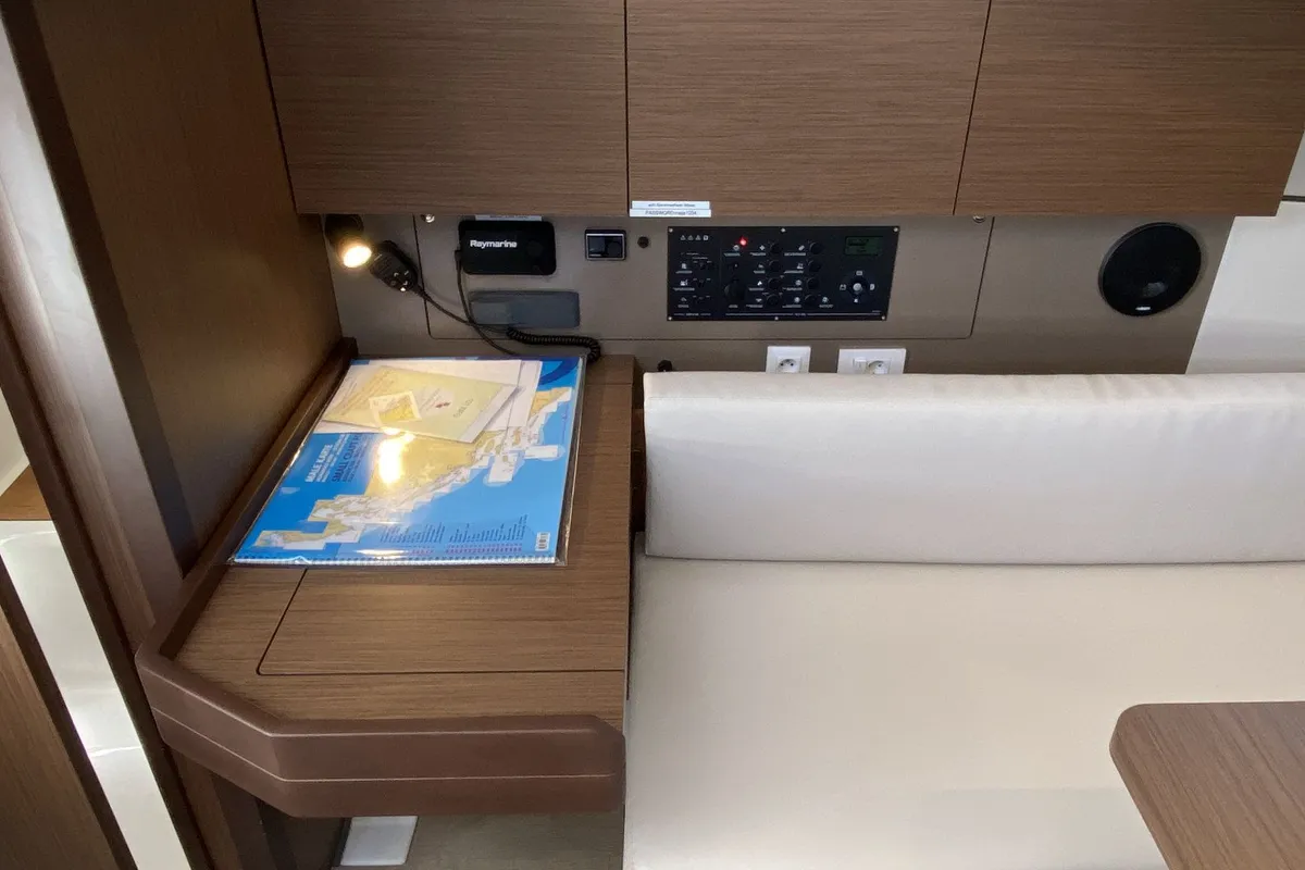 Salon of Maja, a Beneteau Oceanis 38.1 sailboat at Grad Pula, Croatia