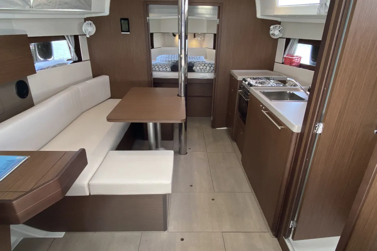 Salon of Maja, a Beneteau Oceanis 38.1 sailboat at Grad Pula, Croatia