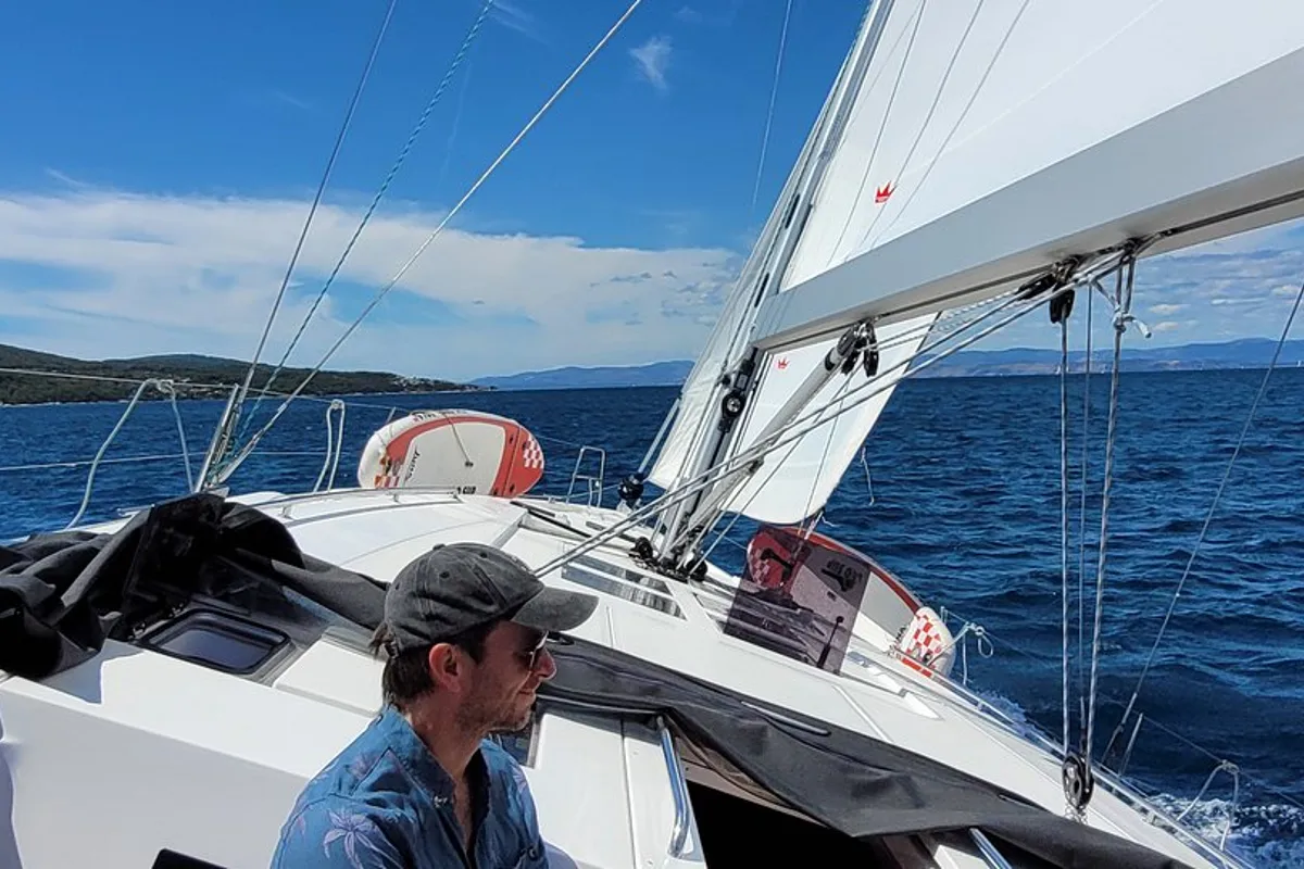 Exterior view of Roza Deflores 2, a Bavaria C50 sailboat at Split, Croatia