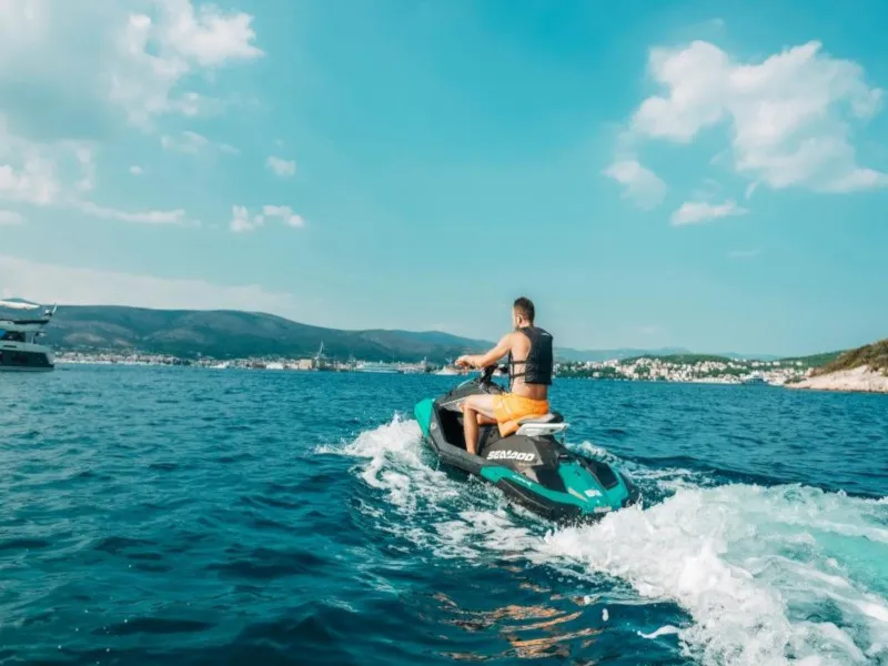 Blizzard, a Beneteau Monte Carlo 5 motorboat at Seget Donji, Croatia