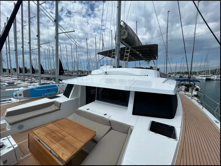 Exterior view of Arcturus, a Bali 5.4 catamaran at Roche Caiman, Seychelles