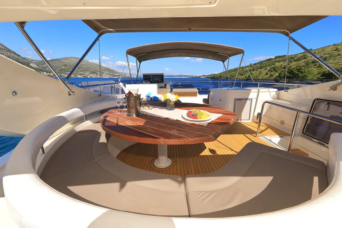 Quo Vadis I, a Ferretti 760 motor yacht at Općina Pakoštane, Croatia