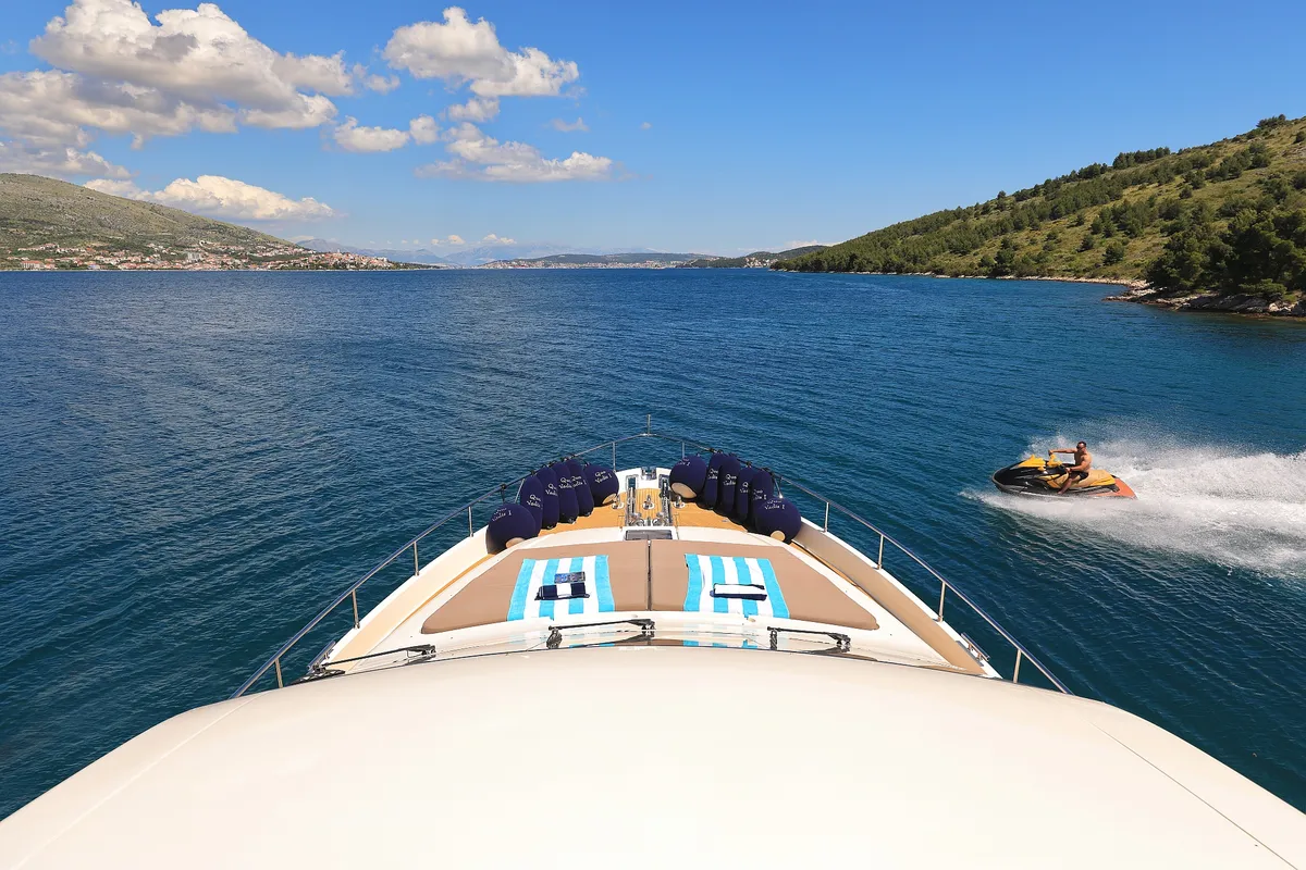 Quo Vadis I, a Ferretti 760 motor yacht at Općina Pakoštane, Croatia