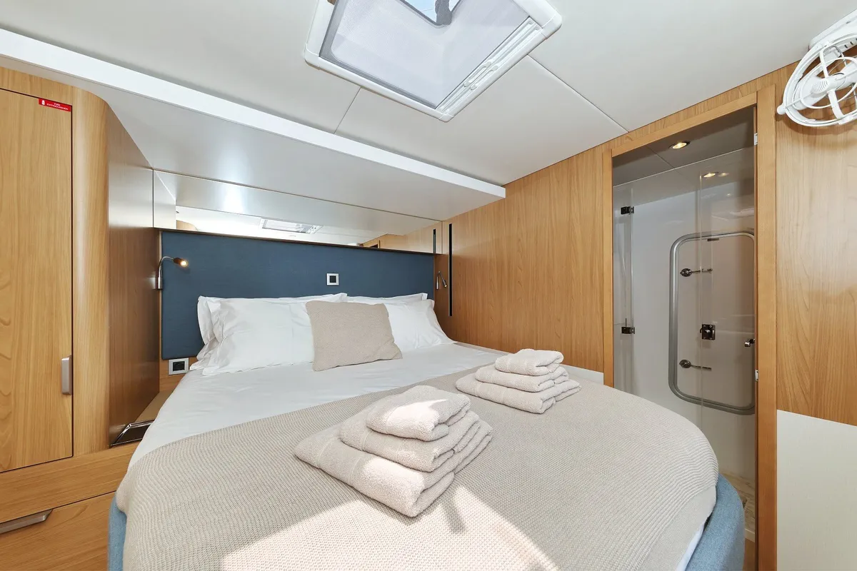Marea III, a Bali 5.8 catamaran at Grad Kaštela, Croatia