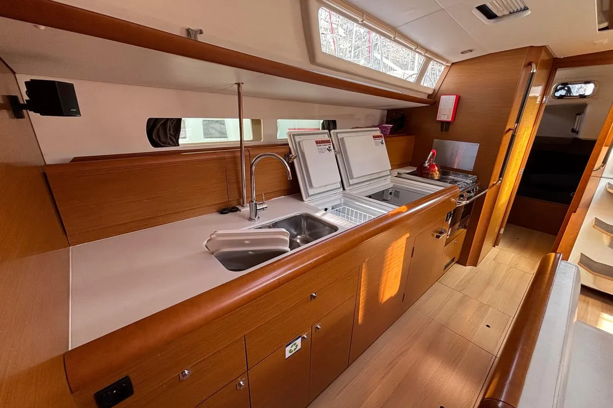 Moonlight, a Jeanneau Sun Odyssey 479 sailboat at Grad Pula, Croatia