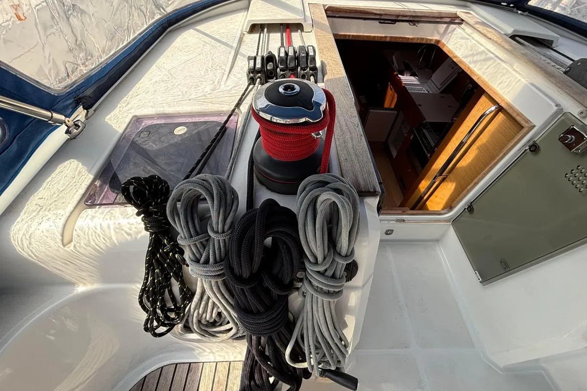 Moonlight, a Jeanneau Sun Odyssey 479 sailboat at Grad Pula, Croatia
