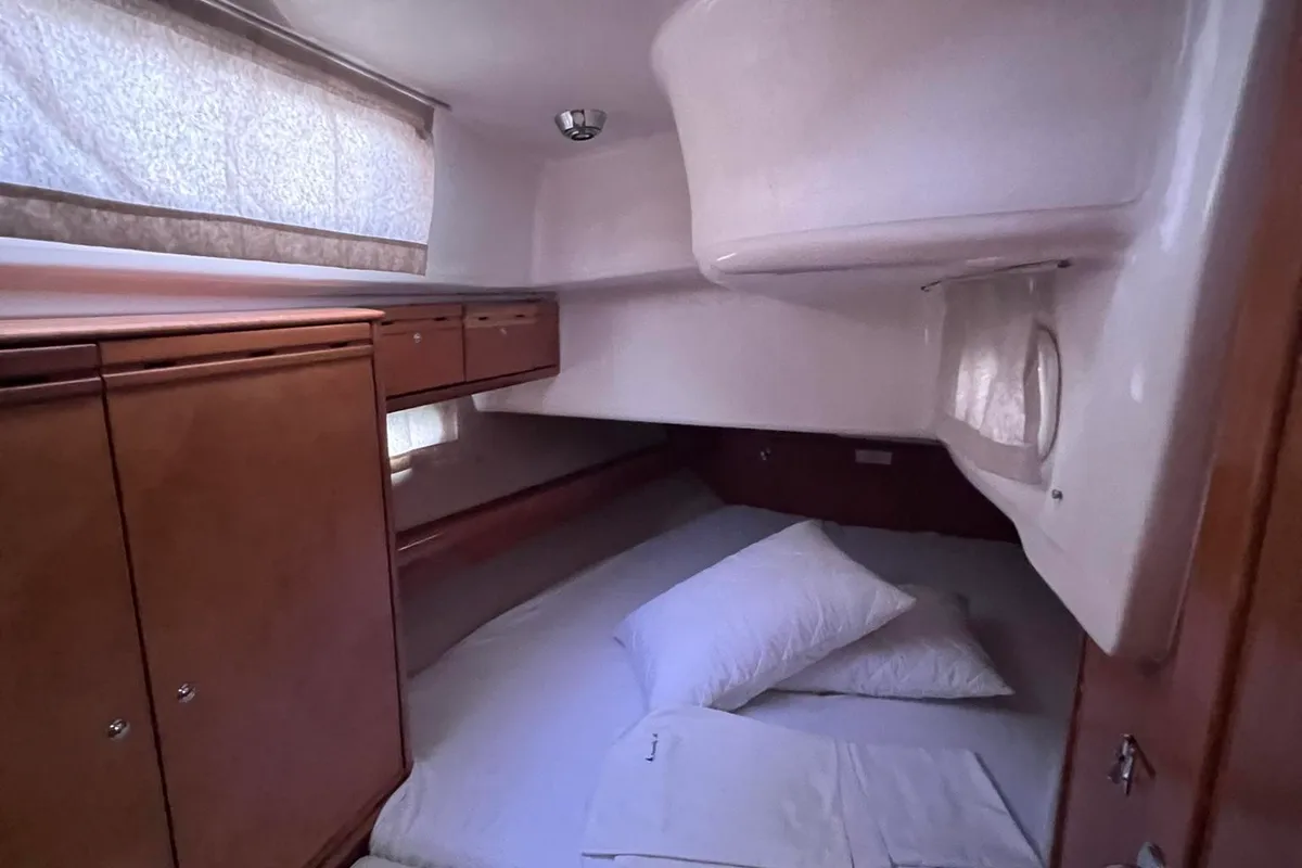 Cabin on Marivana M, a Bavaria 46 Cruiser sailboat at Volos Municipality, Greece