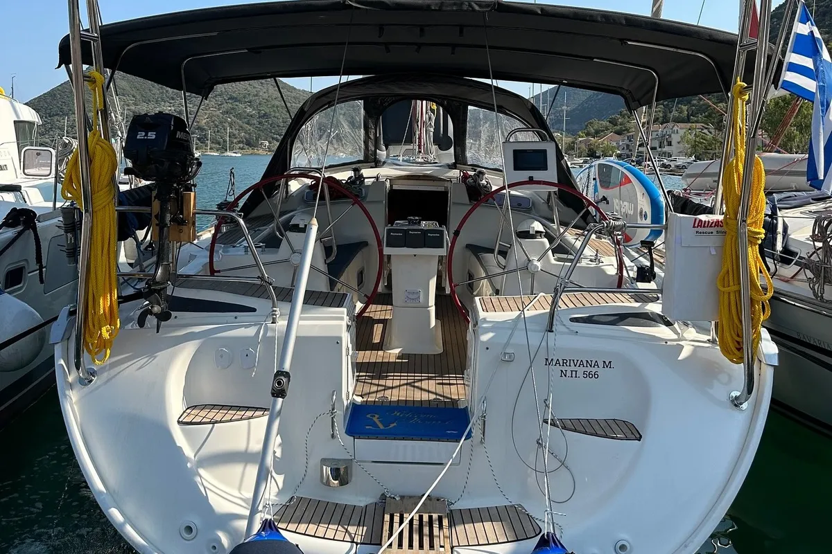 Exterior view of Marivana M, a Bavaria 46 Cruiser sailboat at Volos Municipality, Greece