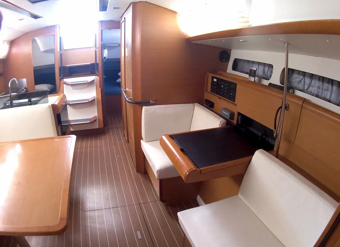Salon of Traveller, a Jeanneau Sun Odyssey 409 sailboat at Kontokali, Greece