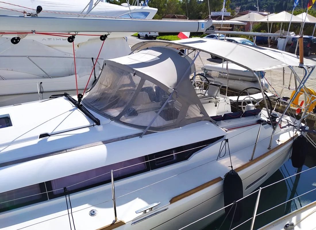 Exterior view of Traveller, a Jeanneau Sun Odyssey 409 sailboat at Kontokali, Greece