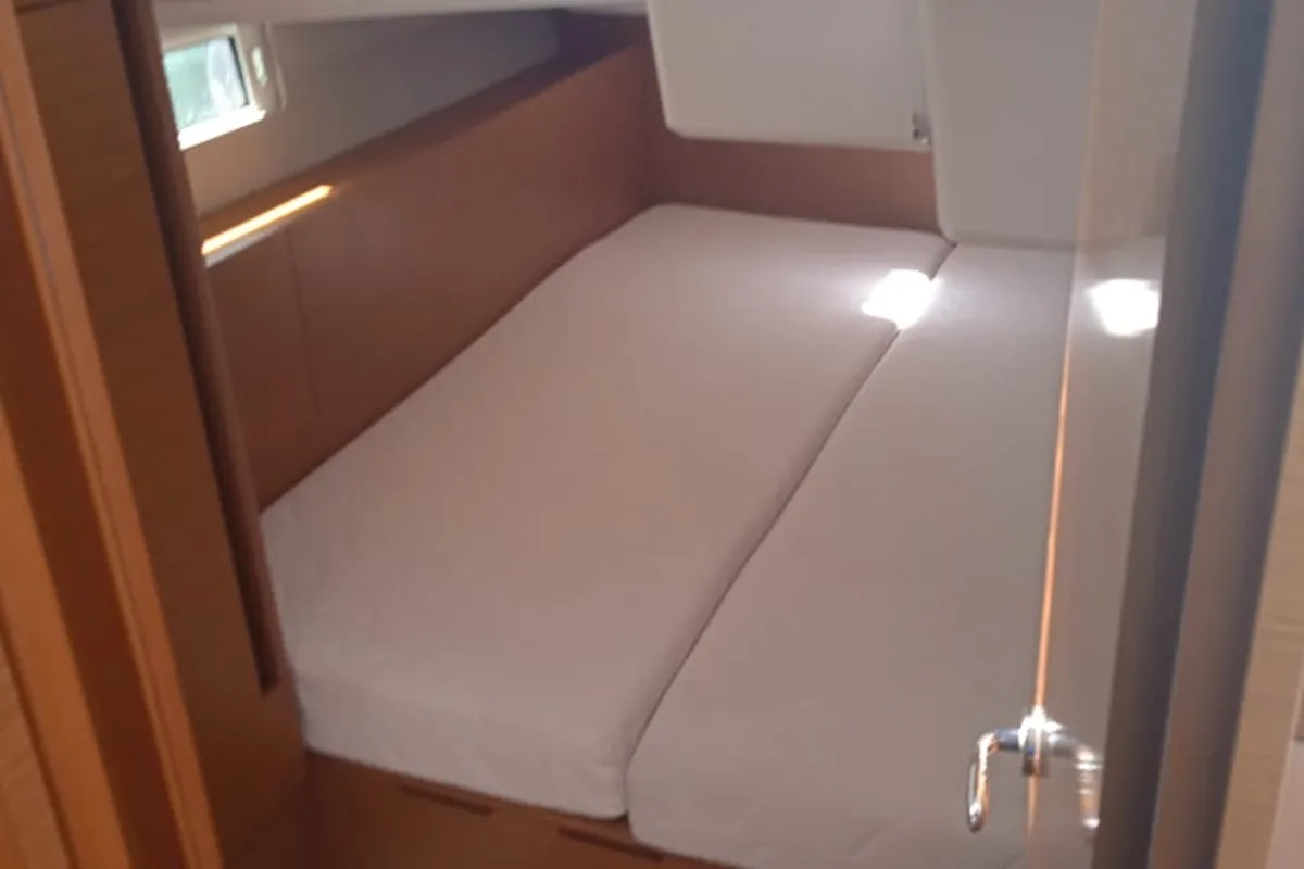 Cabin on Anna smile, a Jeanneau Sun Odyssey 490 sailboat at Municipal Unit of Rhodes, Greece